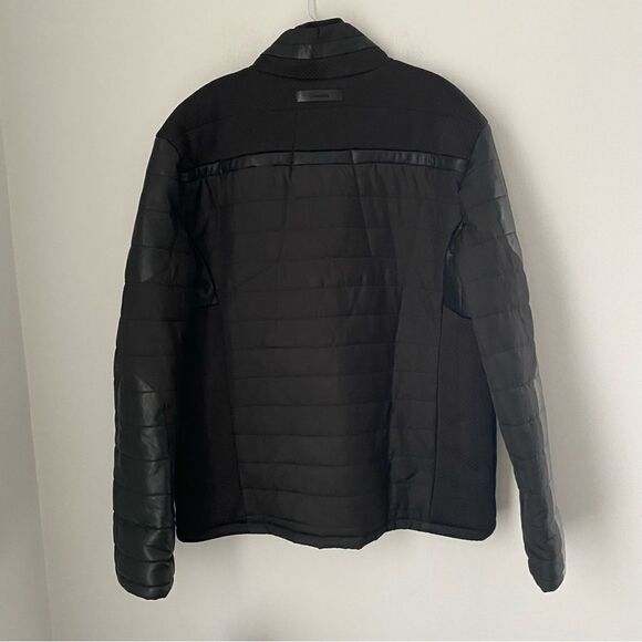 Calvin Klein Men’s Double Zipper Water Repellent Black Textured Padded Jacket - Picture 4 of 4